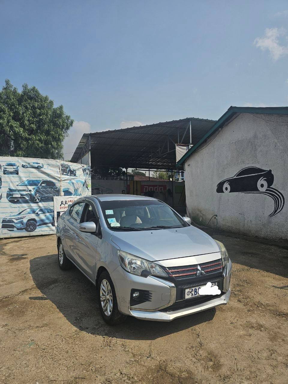 Mitsubishi Attrage